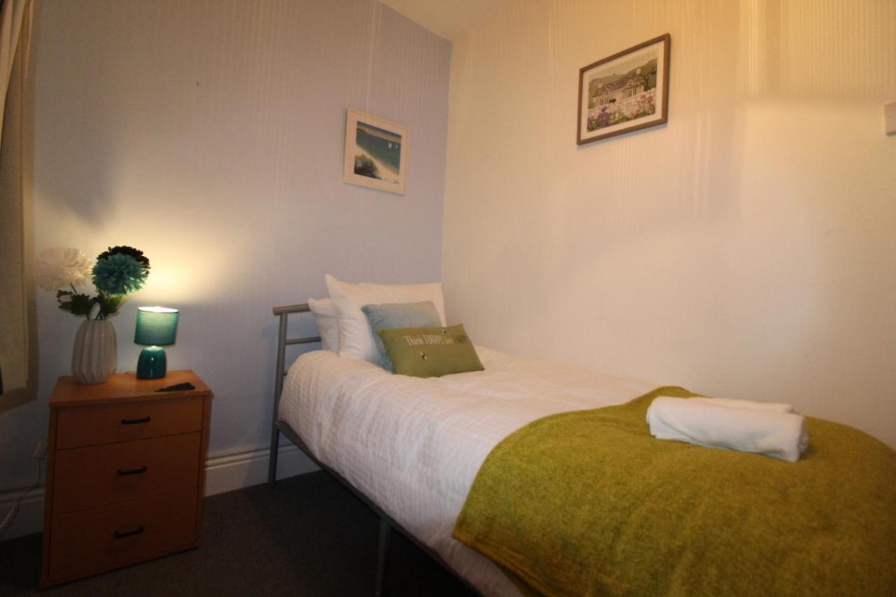 Sheldon House Holiday home Sheffield